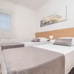 Argola Apartment *